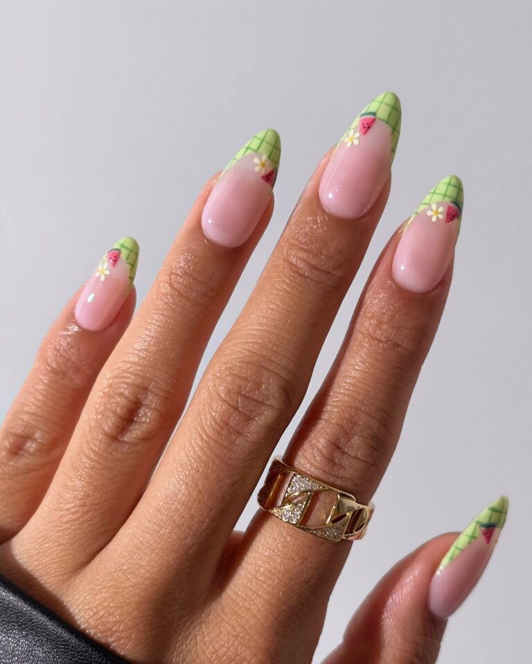 27+ Summer Nail Ideas You’ll Want to Copy ASAP